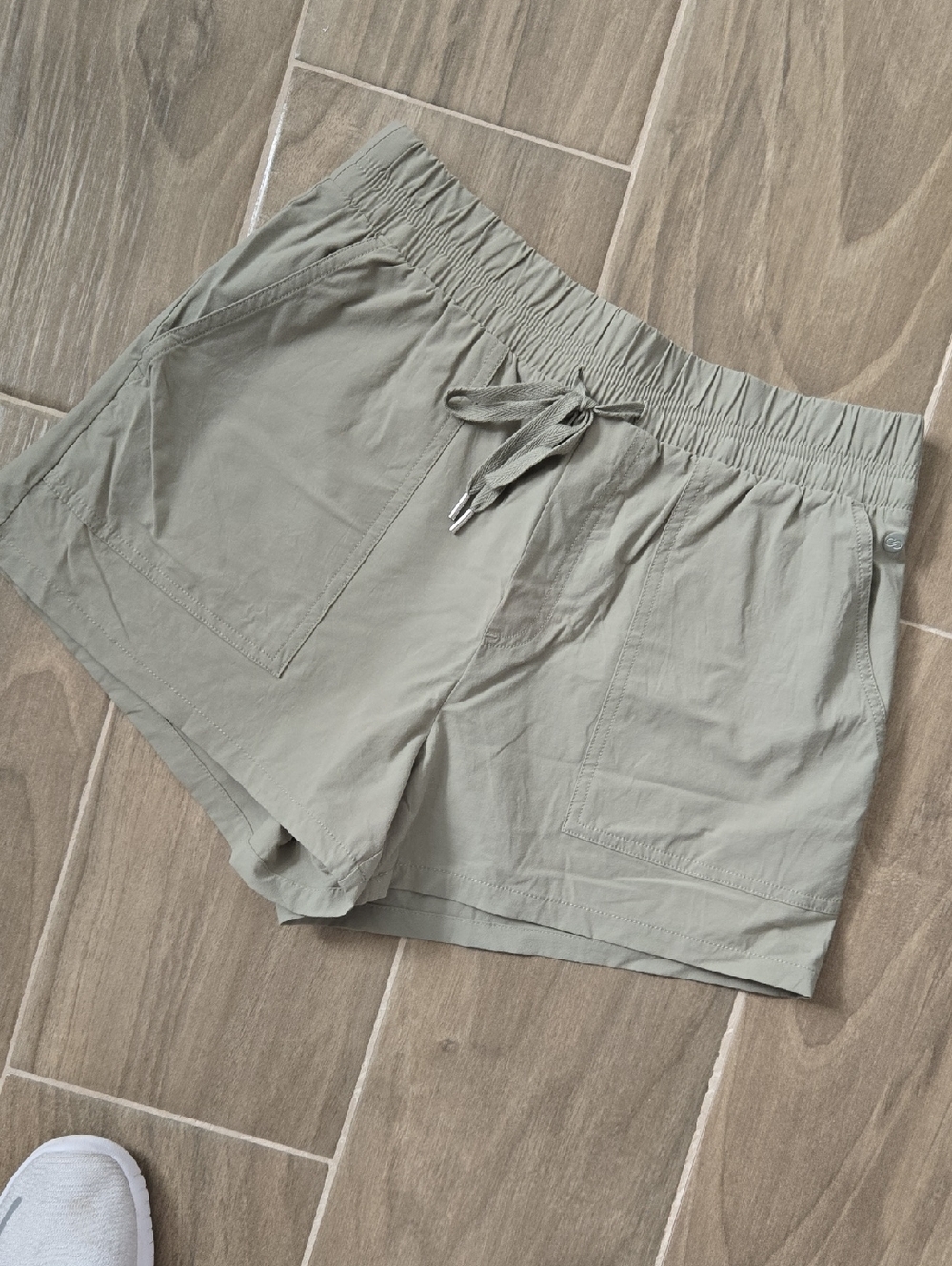 CALIA by Carrie Underwood Olive Green Athletic Drawstring Shorts